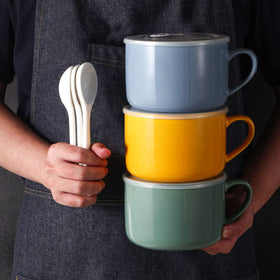 Wareland dining setup shows versatile kitchenware for ramen and soup.