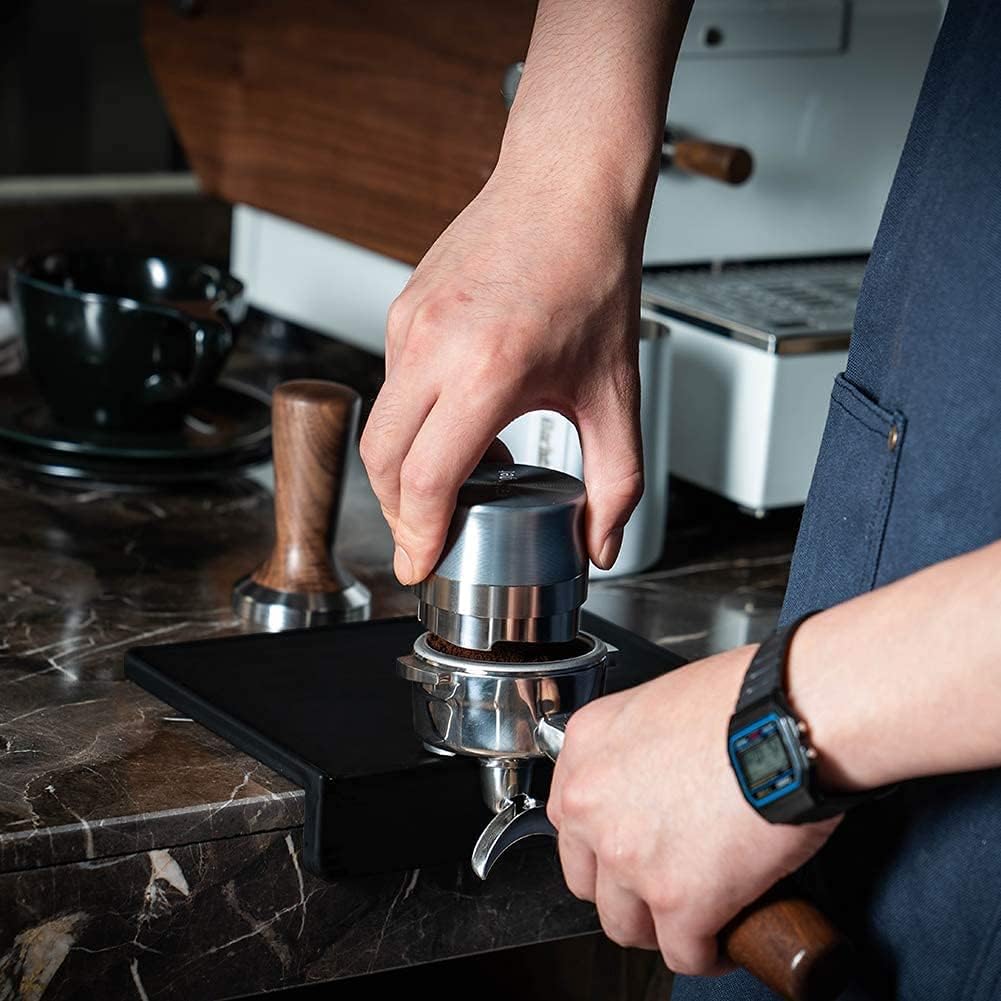 Watchget Easy-clean silicone mat supports daily tamping.