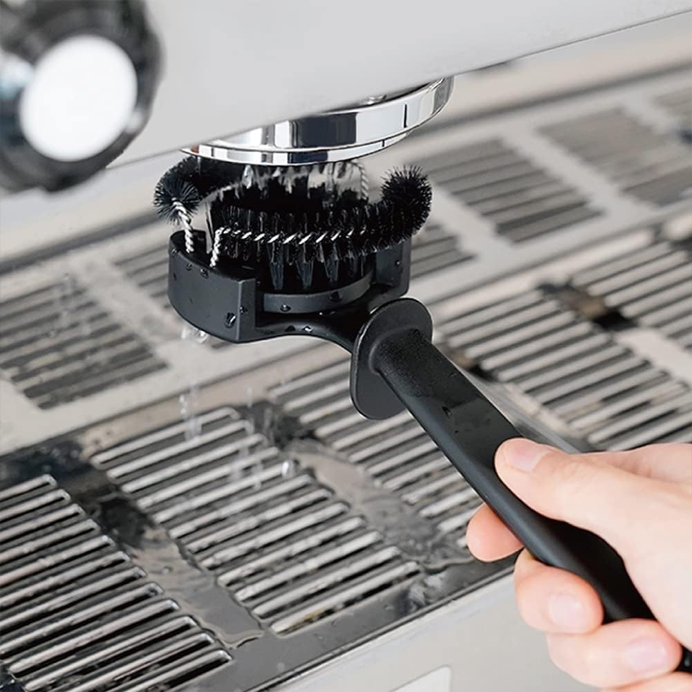 Watchget brush with scoop side for easy cleaning powder access