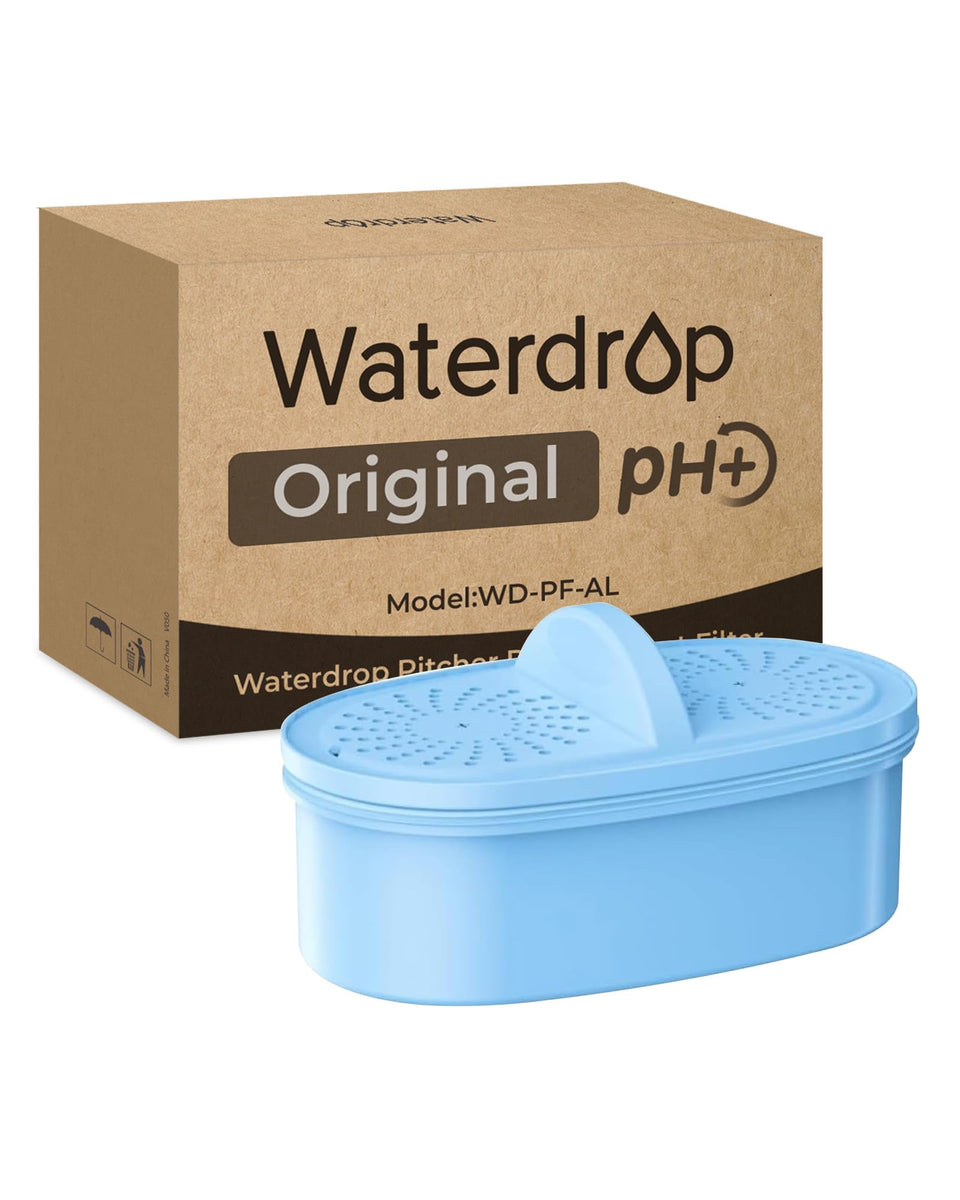 Waterdrop PF-AL filter cap on pitcher enables quick, clean water access.