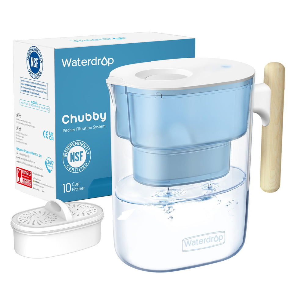 Waterdrop PT-04B pitcher with wood handle for ergonomic, stylish daily use.