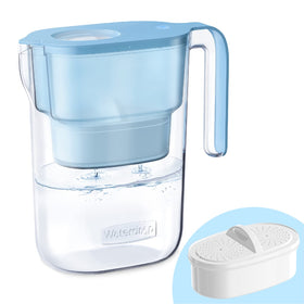 Waterdrop PT-05B pitcher with lid reduces chlorine for fresher water