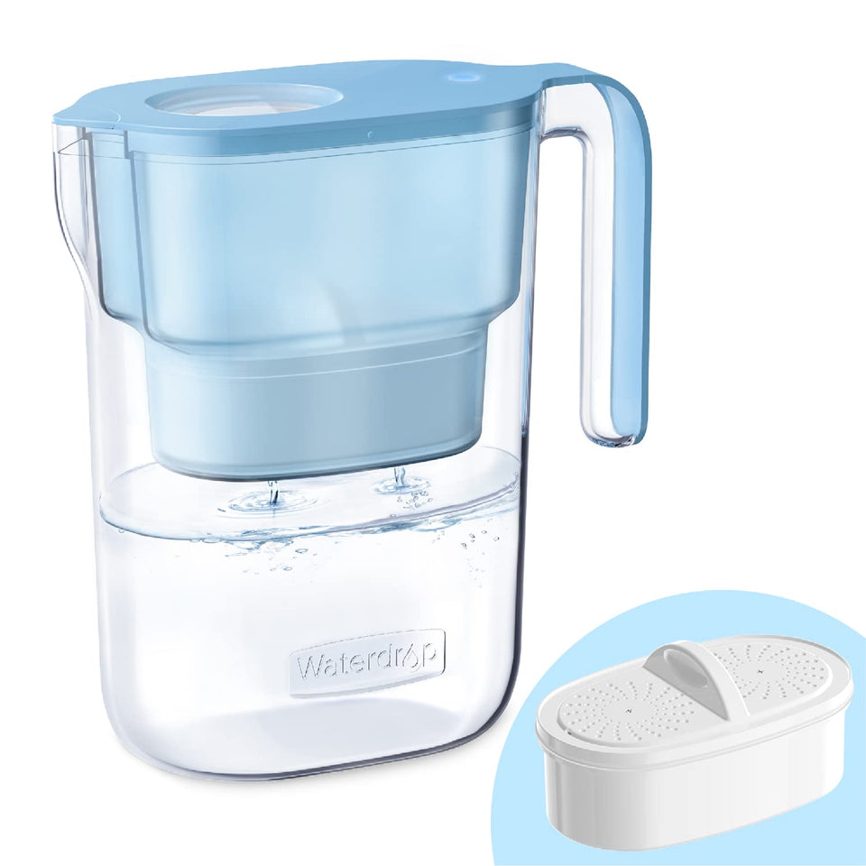 Waterdrop PT-05B pitcher with lid reduces chlorine for fresher water