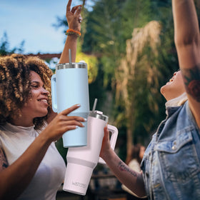 WATERSY insulated cup keeps hot or cold beverages for hours in blue.