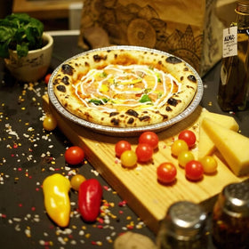 Waytiffer disposable pie pan for convenient takeout and cleanup