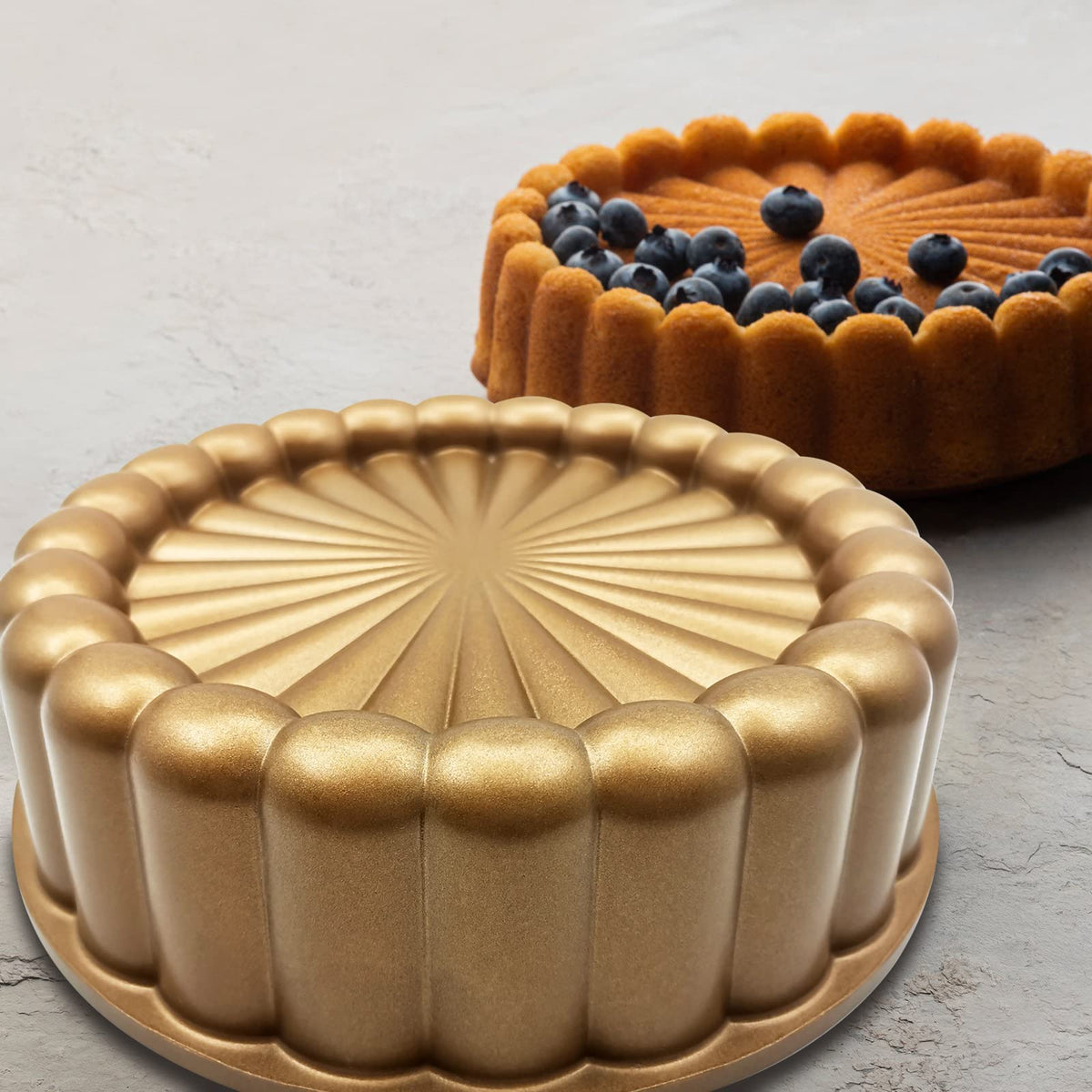 WBJKZJD Charlotte mold with aluminum body offers durable even baking
