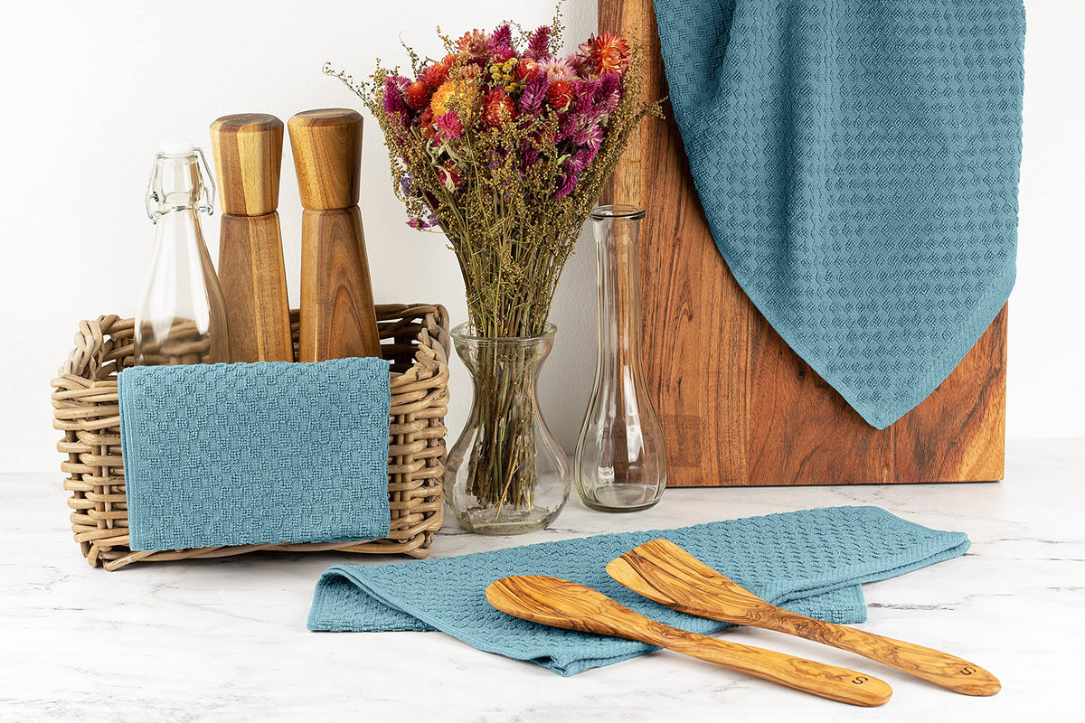 Wealuxe aqua-dish towels in kitchen setting add vibrant, timeless style.