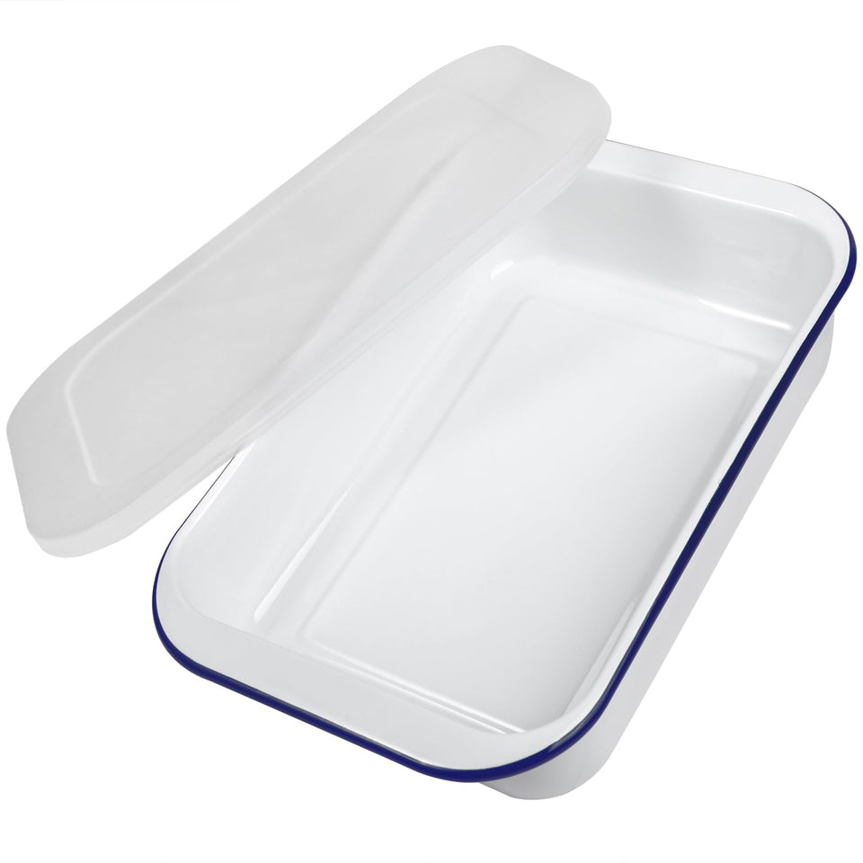 Webake enamelware 9x13 pan with lid ready for roasting and serving