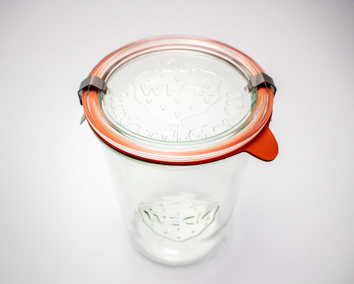 Weck Mold Jar being cleaned in a dishwasher for easy care