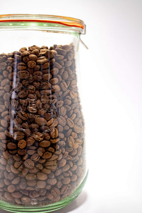 Weck Tulip jar supports canning and storage to organize dry goods.