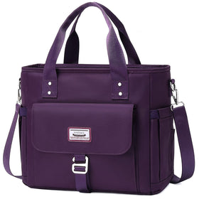 Weitars lunch bag with a large main compartment for daily meals on the go.
