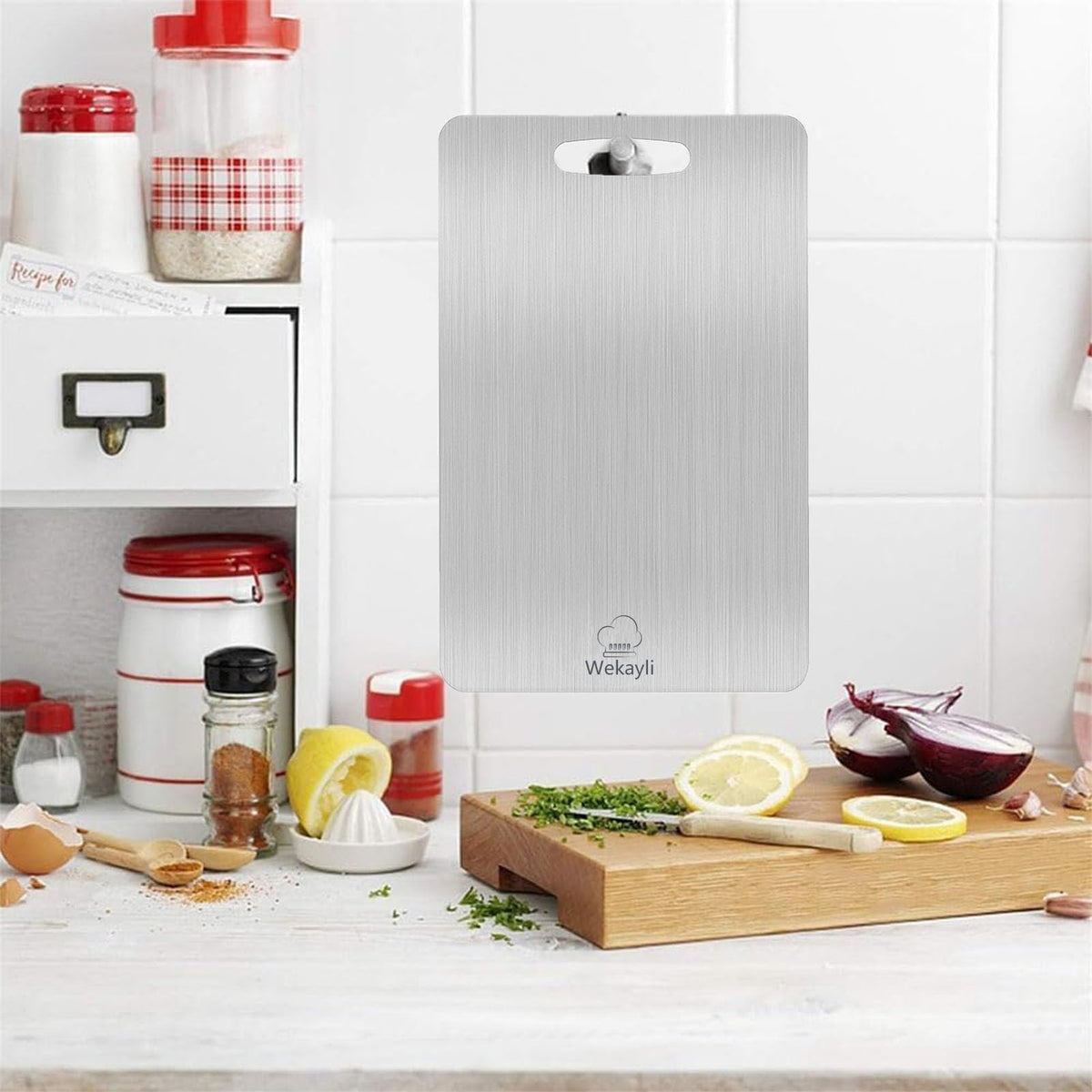 Wekayli 304 stainless steel surface cleans quickly with a wipe.