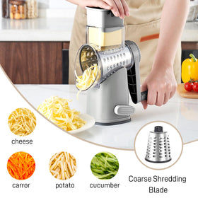 Weltonhm food pusher guiding fingers away from blades for safety.