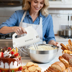 WEPSEN measuring cups and spoons with clear metric marks