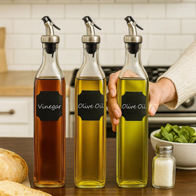 WERTIOO glass oil dispenser with pourer for precise, mess-free pouring.