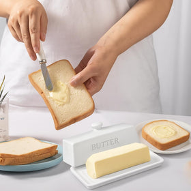 WERTIOO textured ceramic tray adds elegant kitchen storage