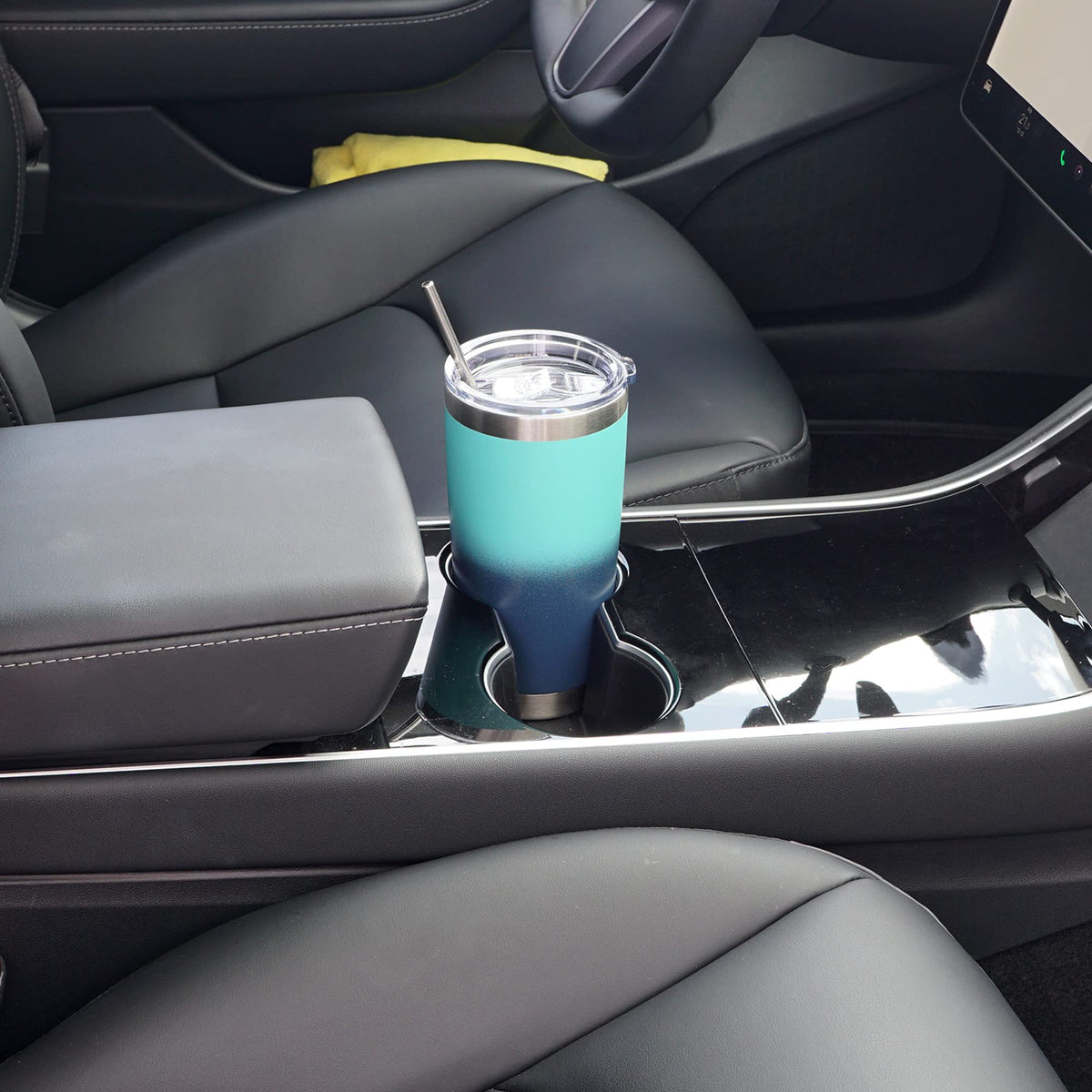 Wetoweto 20oz tumbler fits car cup holders for commutes