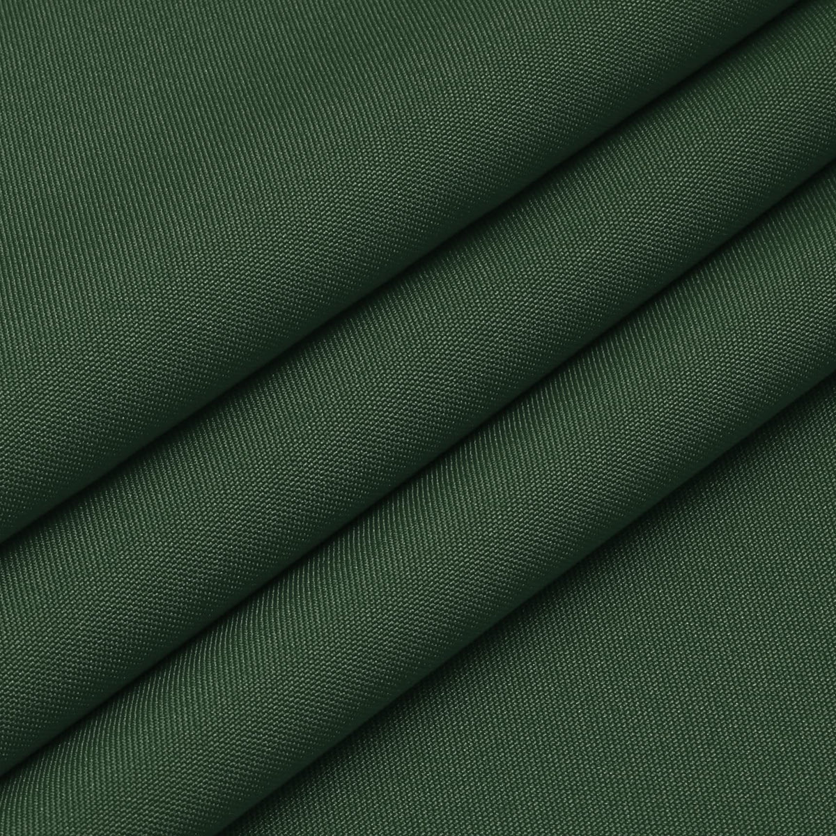 Wewoch Hunter Green outdoor tablecloth for patios and picnics with fade resistance.