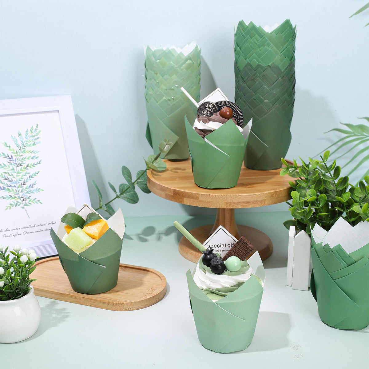 Whaline cupcake liners with 5 cm bottom and 8 cm height