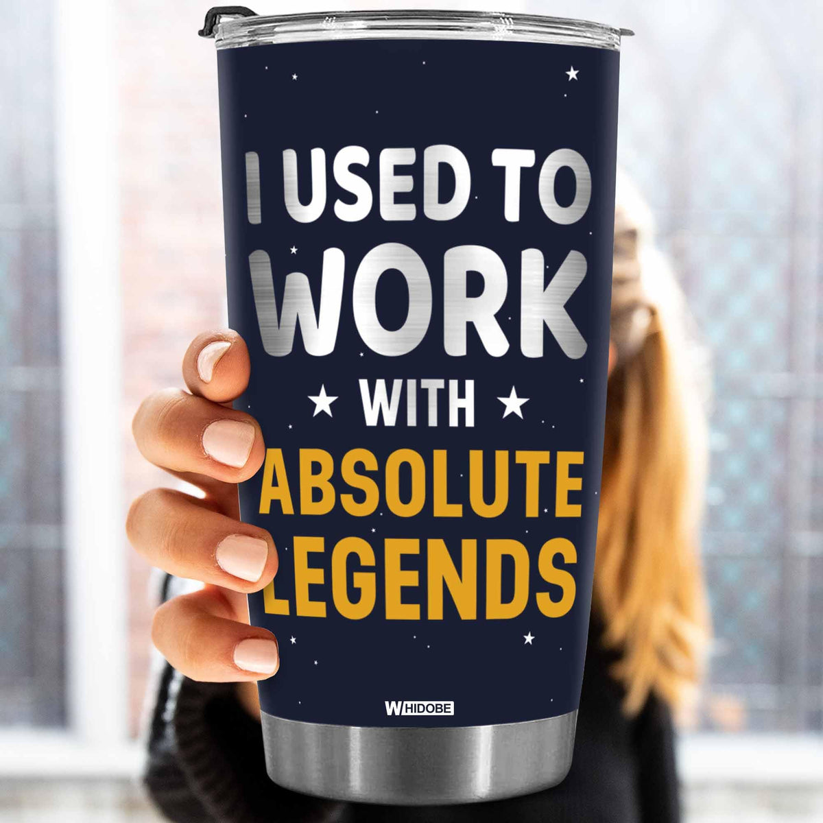 WHIDOBE sleek stainless-steel tumbler preserves drinks hot or cold for hours.
