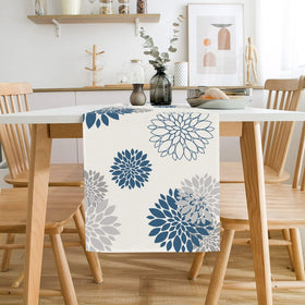 WHOMEAF farmhouse-style runner with geometric edges for everyday elegance