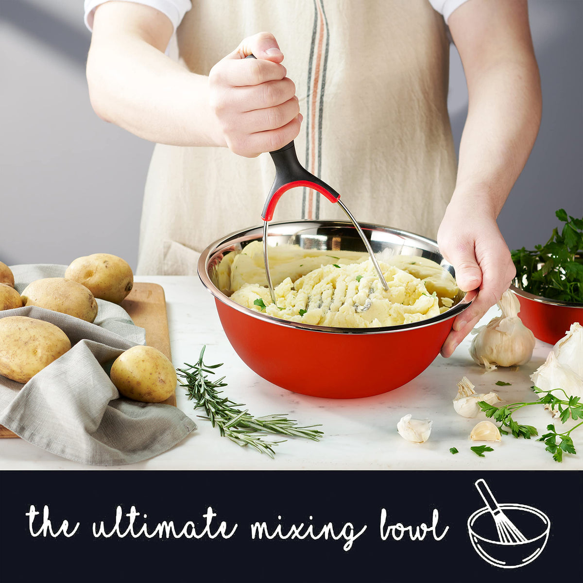 WHYSKO bowls with sealing lids demonstrating freshness retention