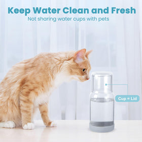 Wikapy silicone coaster protects glass carafe and surfaces