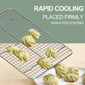 Wildone baking sheet with rack set, deep sides prevent spills while cooking.