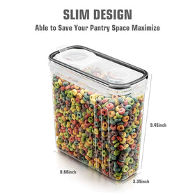 Wildone four-sided locking lids with silicone seal prevent air and moisture ingress.