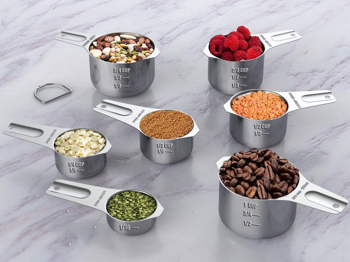 Wildone mini measuring spoons for small spice jars and accurate dosing.