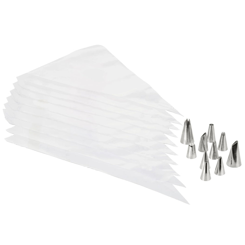 Wilton Beginning Buttercream Decorating Set kit view, ideal for beginner cake designs