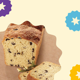 Made in the USA Wilton loaf pan ideal for gatherings and gifting