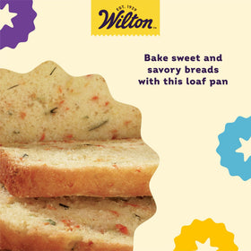Non-stick coating on the Wilton Platinum loaf pan enables quick release and cleanup.