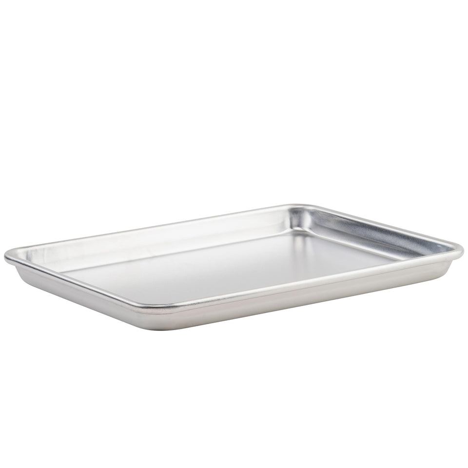 Winco ALXP-1310H reinforced-rim sheet pan resists bending in busy kitchens.