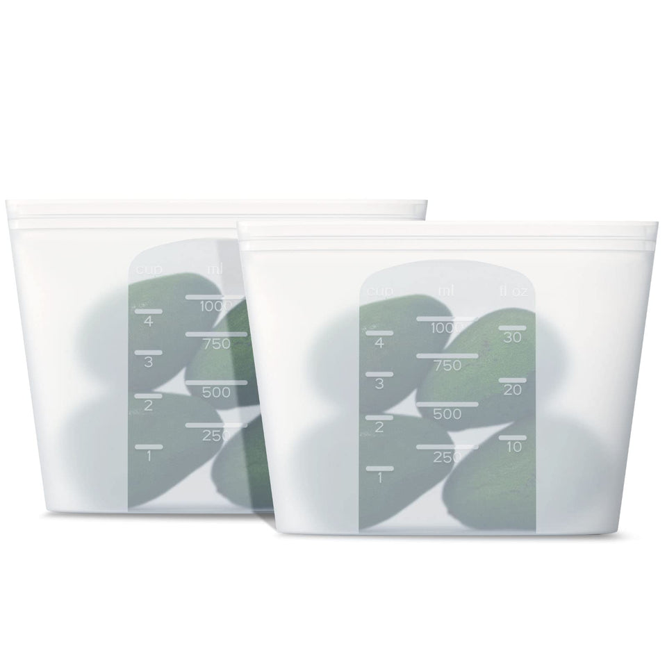 Winrock middle 32oz silicone bag, open and stand design for easy storage.