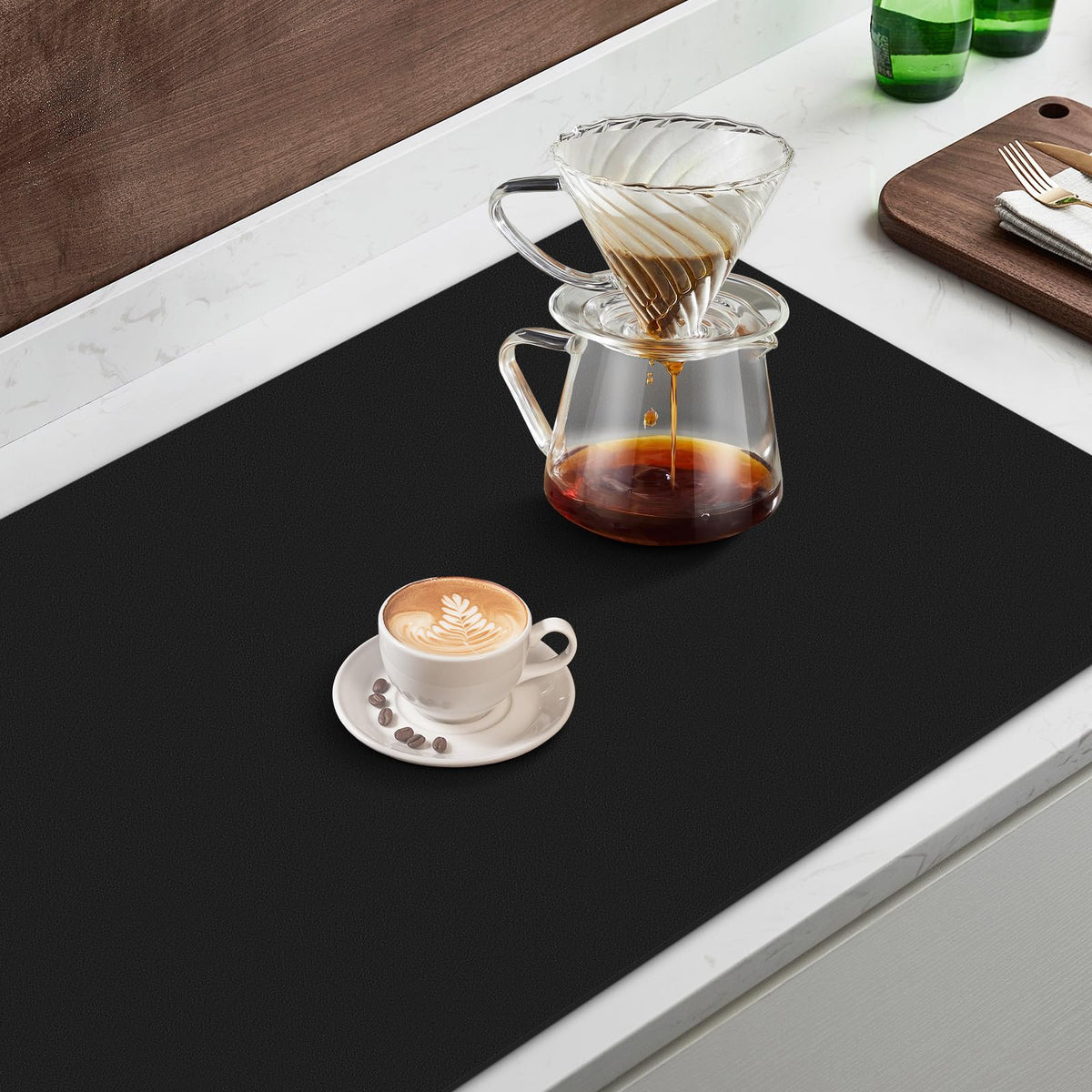 WISELIFE coffee mat rolls up for easy storage and space saving.