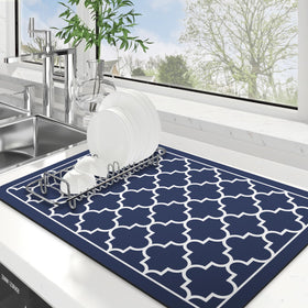 WISELIFE dish drying mat absorbs water quickly to protect countertops.
