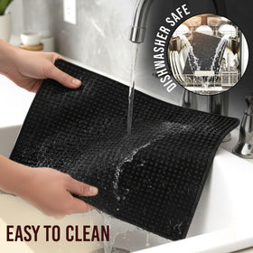Wishmart bar mat demonstrates dishwasher-safe cleanup for quick refill