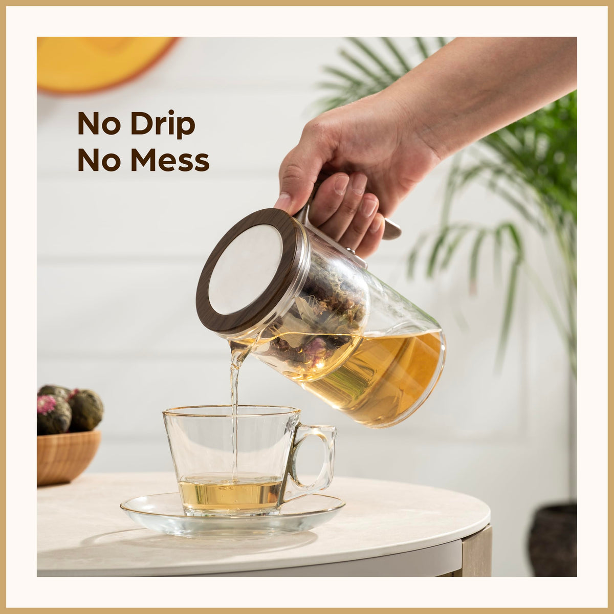 WOLTBLOOM Enchanti Tea Pot: removable infuser and lid for easy cleaning.
