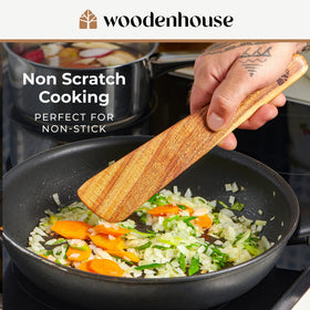 Woodenhouse teak spatula wood grain detail showcases natural warmth