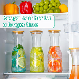 Wookgreat durable thick-glass carafe resists clinking during busy service.