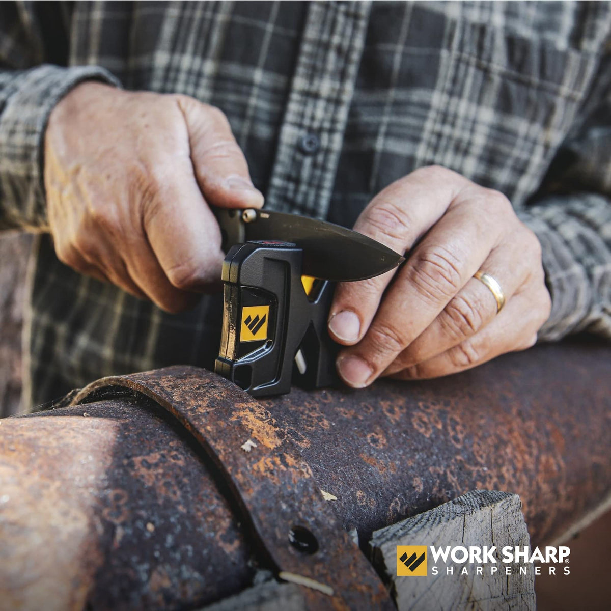 Work Sharp Pivot enables field use with a compact, portable form.