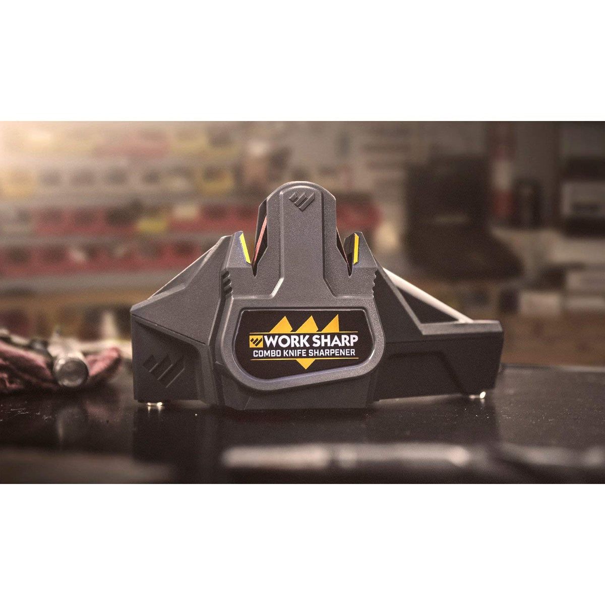 Work Sharp WSCMB belt and ceramic hone preserve cool, long-lasting edges.