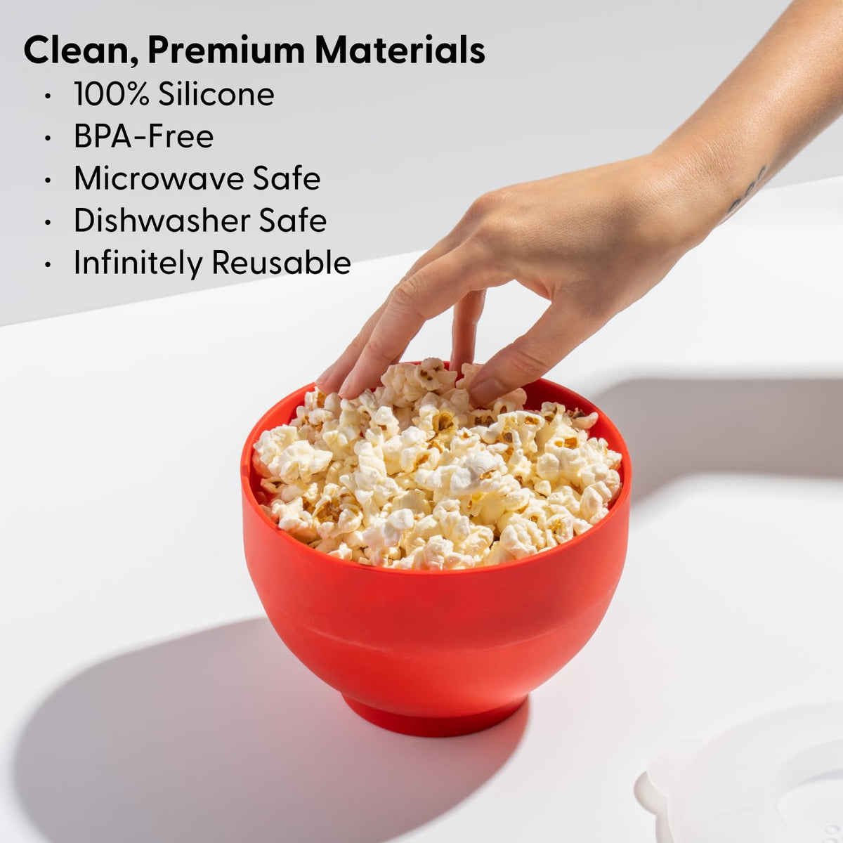 W&P 9-cup popper suited for family movie nights and gatherings.