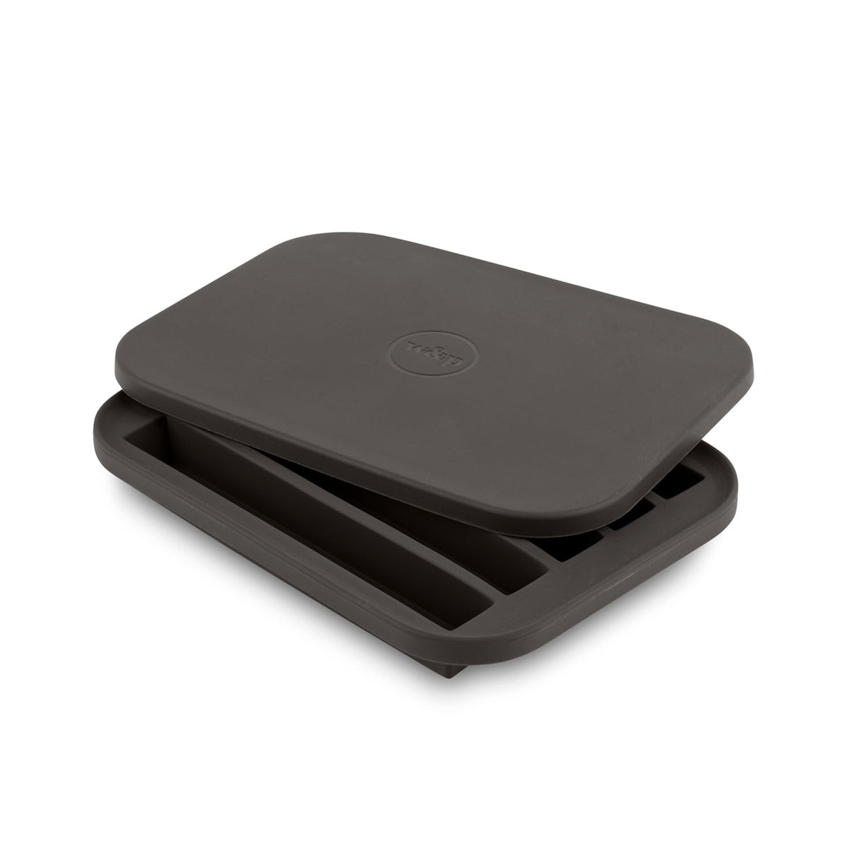 W&P Peak ice tray with lid keeps ice fresh and odor-free.
