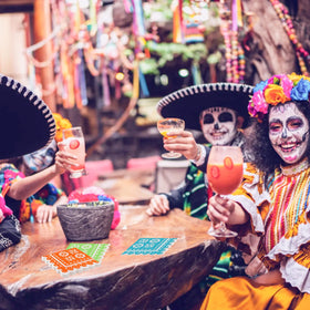 WQCI fiesta napkins table decor idea for celebrations.