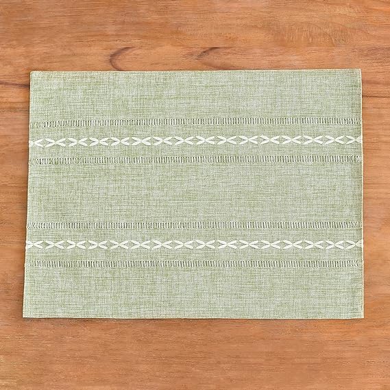 Wracra 12x18 sage green placemats emphasizing heat resistance and durable craft