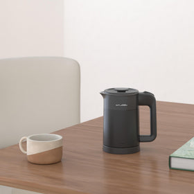 WTJMOV 0.6L capacity demonstrates efficient single servings for tea or coffee.