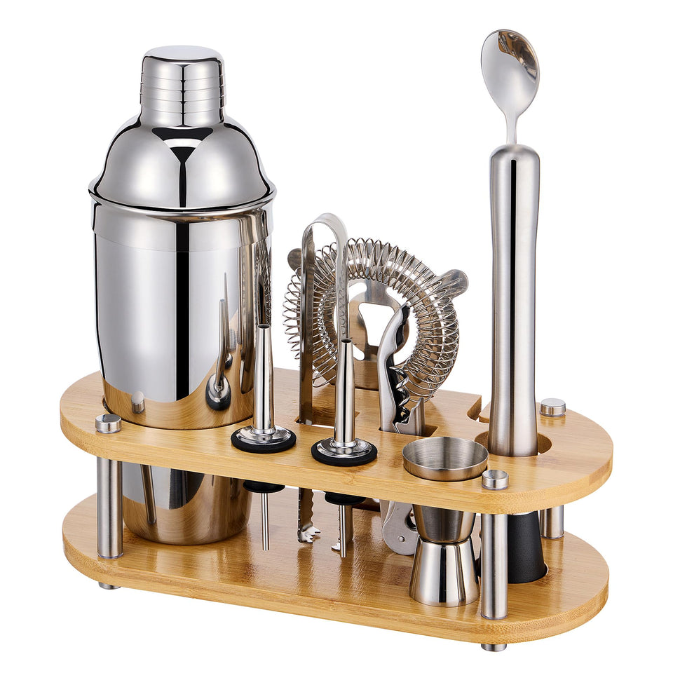 Wukuna Cocktail Shaker 24oz with brushed steel for durable, leakproof mixing