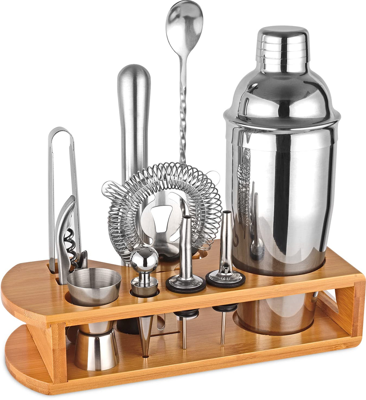 Wukuna cocktail shaker 24oz for precise mixing and smooth pours.